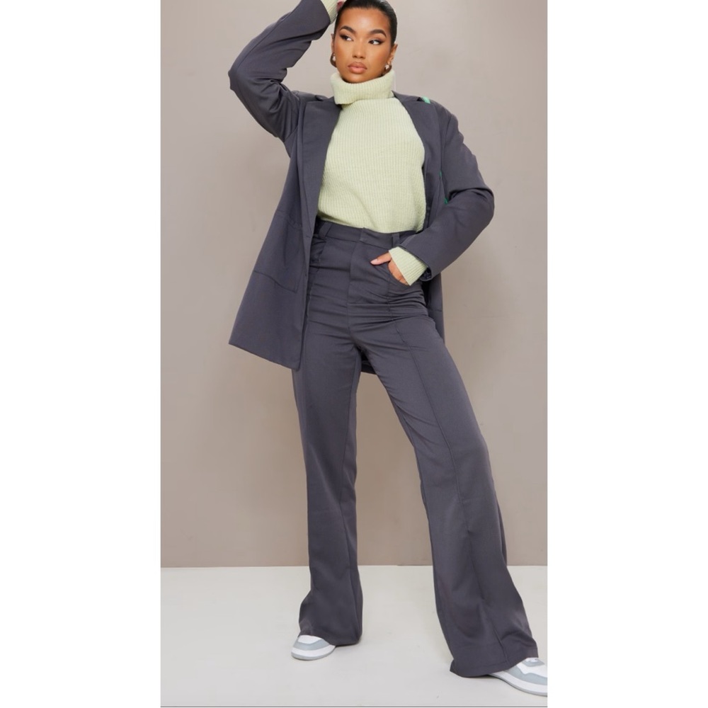 Pretty Little Thing Charcoal Seam Front Straight Leg Pants